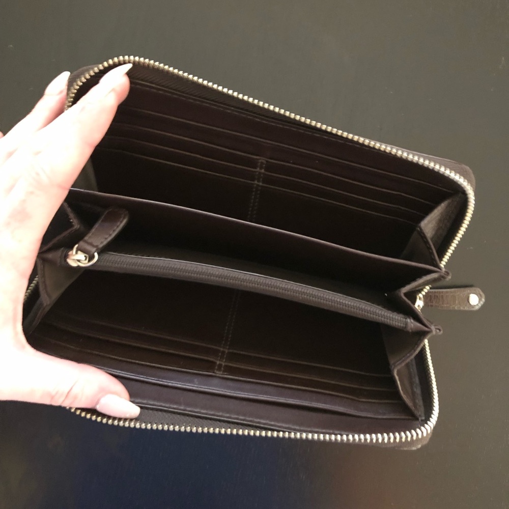 Authentic Coach Wallet - Picture 2 of 7